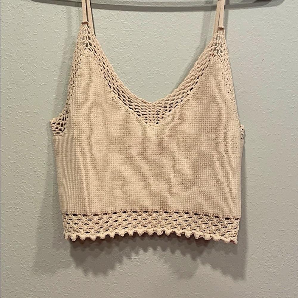American Eagle tank top.